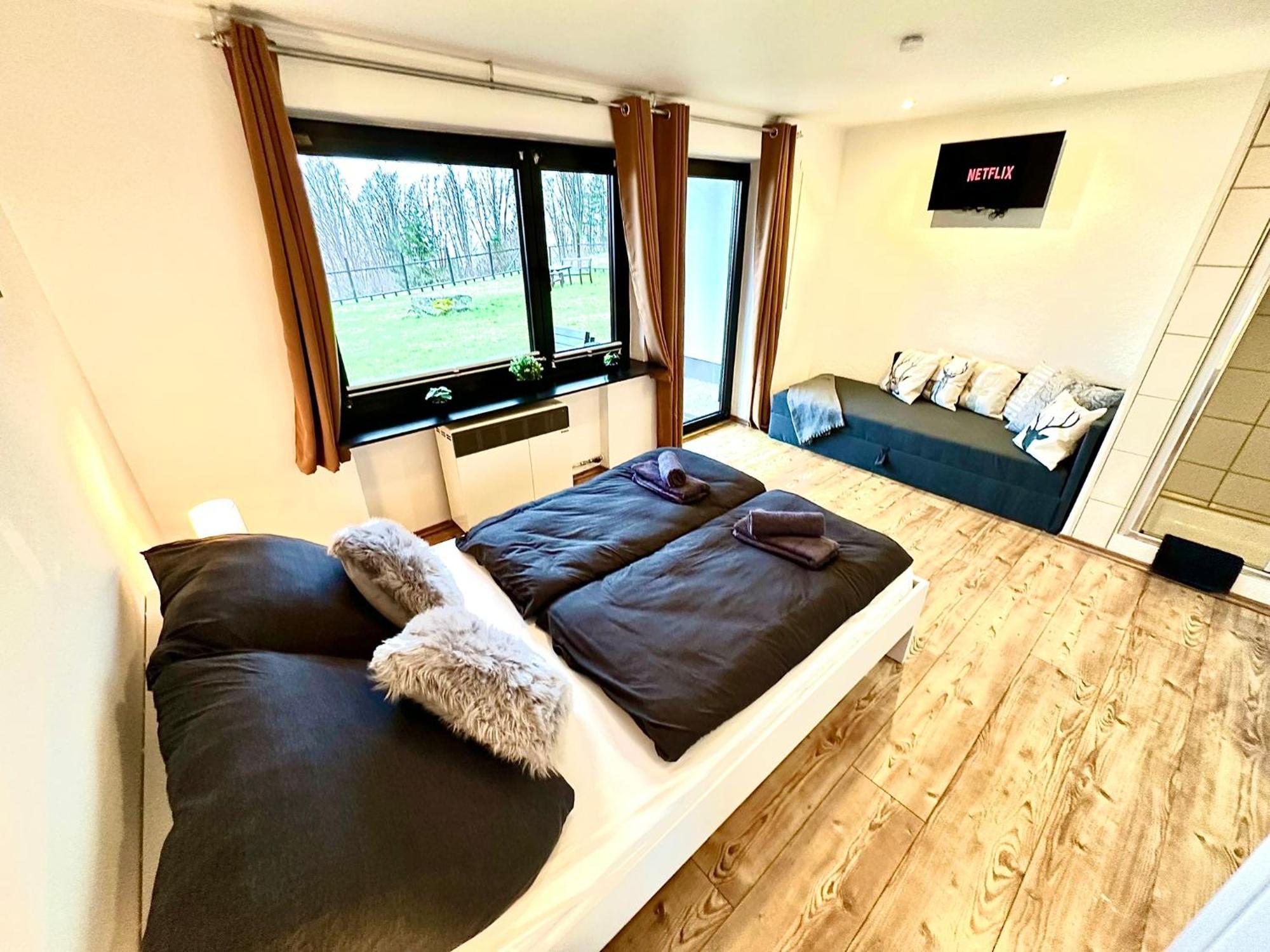 Gemuetliches Alpenblick Berg-Bungalow + Grosser Garten + Netflix! Schöfweg المظهر الخارجي الصورة